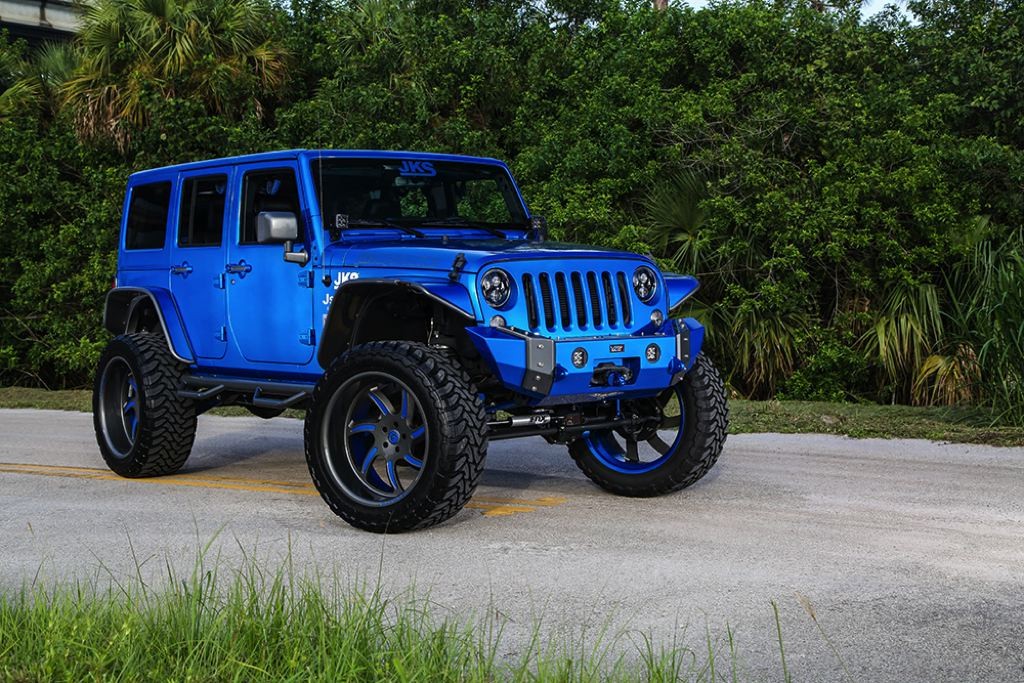 Blue Jeep Wrangler by Extreme Performance | Carz Tuning